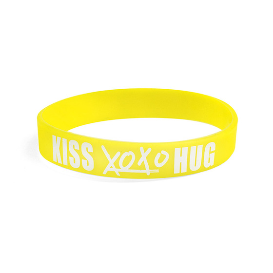 Силиконовый браслет EXO XOXO Kiss & Hug Logotype Yellow Ver. / EXO
