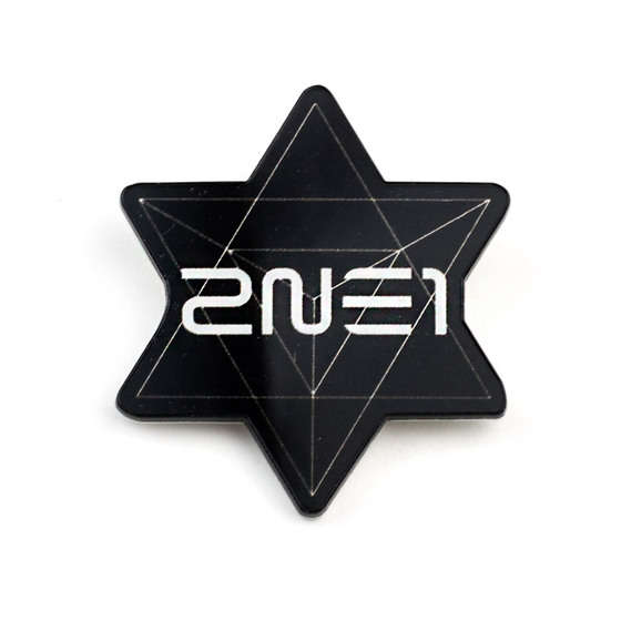 Значок 2NE1 Crush Black Ver. / 2NE1
